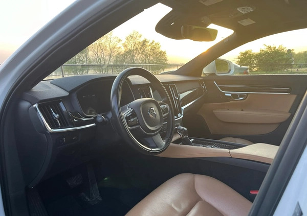 Volvo S90 cena 110000 przebieg: 92000, rok produkcji 2017 z Płock małe 37